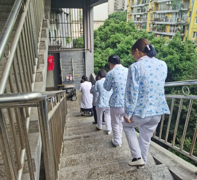 重慶送子鳥醫(yī)院